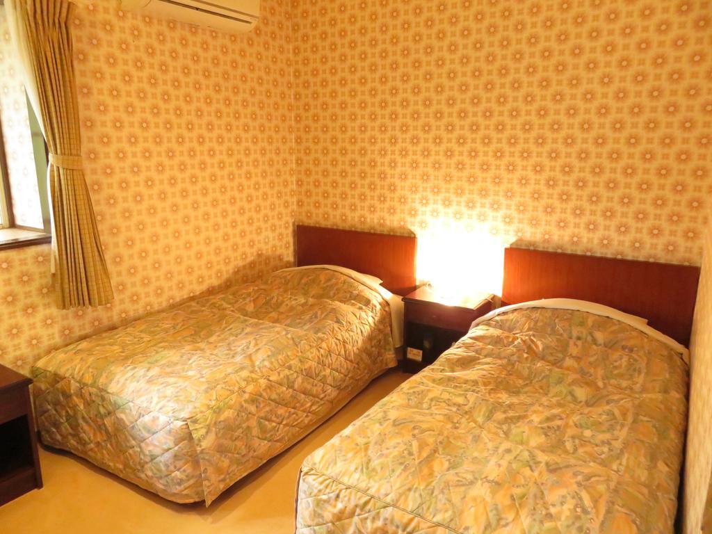 Nikko Pension L'Escale Екстер'єр фото