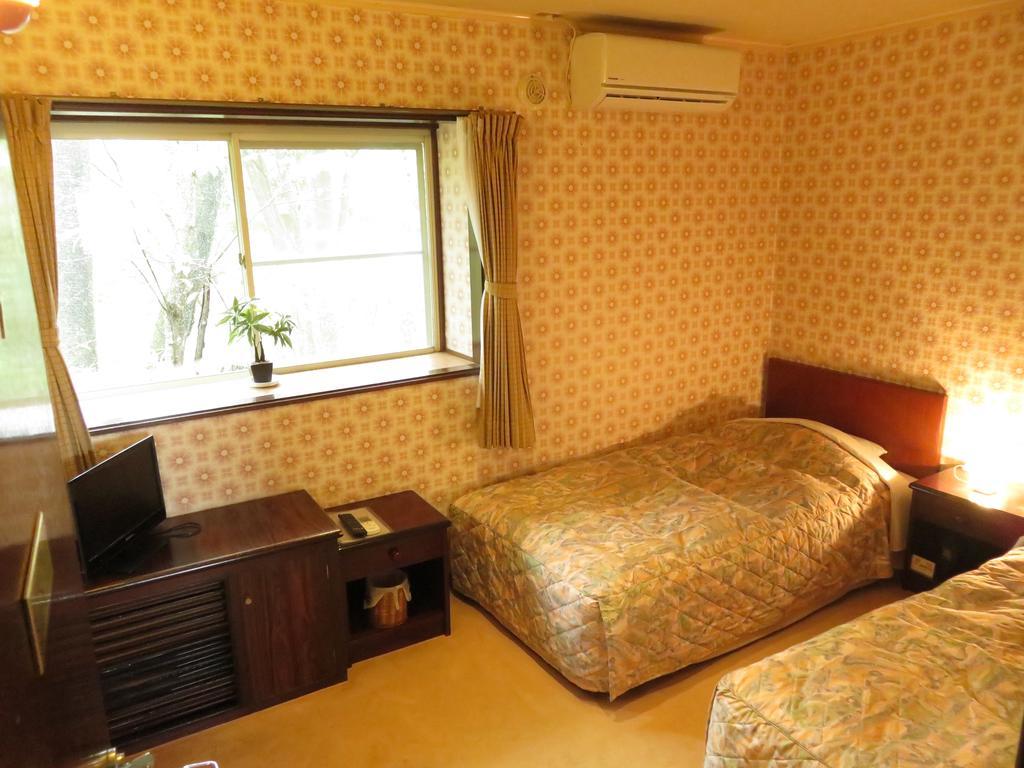 Nikko Pension L'Escale Екстер'єр фото